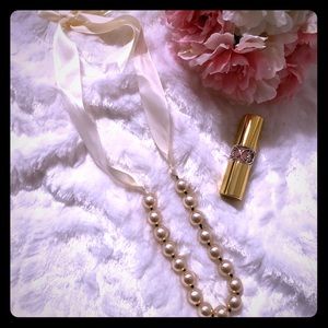 [One Left ‼️] Large Pearl Strand Necklace with Ribbon - Effortless Elegance
